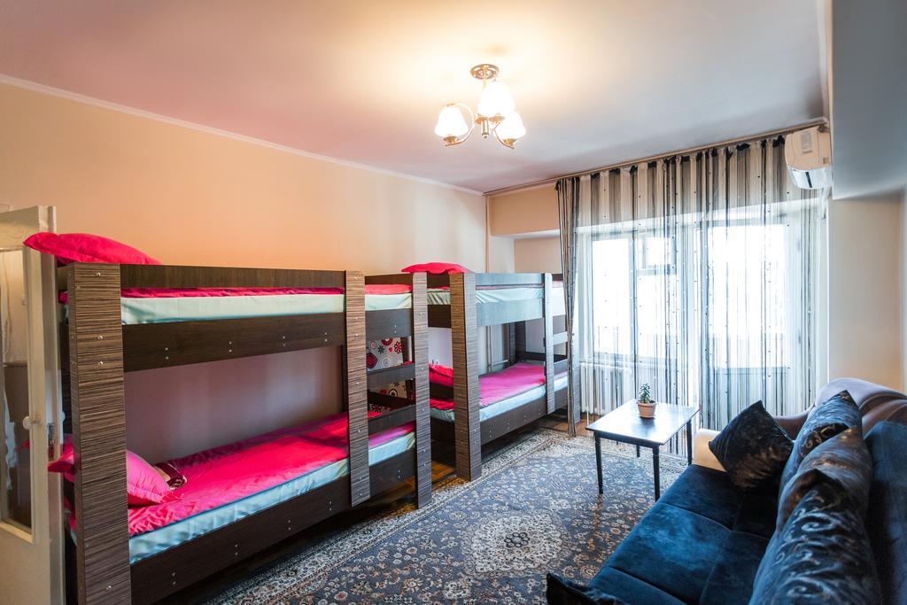Ussr Hostel Bishkek Room photo