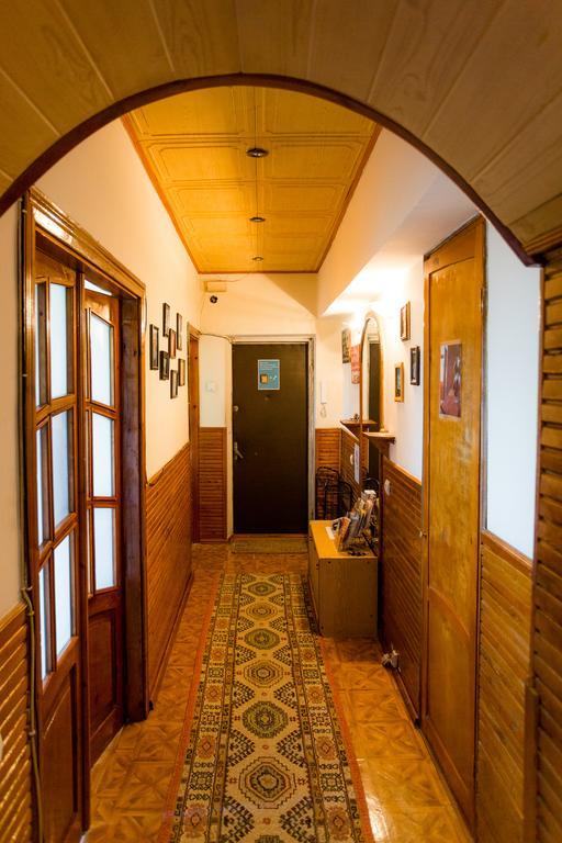 Ussr Hostel Bishkek Exterior photo