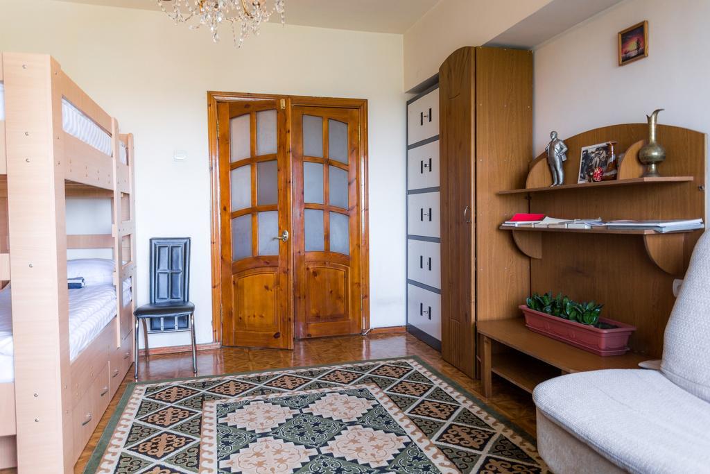 Ussr Hostel Bishkek Room photo